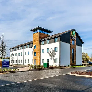 Hotel Express By Ihg, CBG